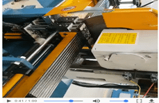 流水線(xiàn)切管沖孔機(jī)加工視頻